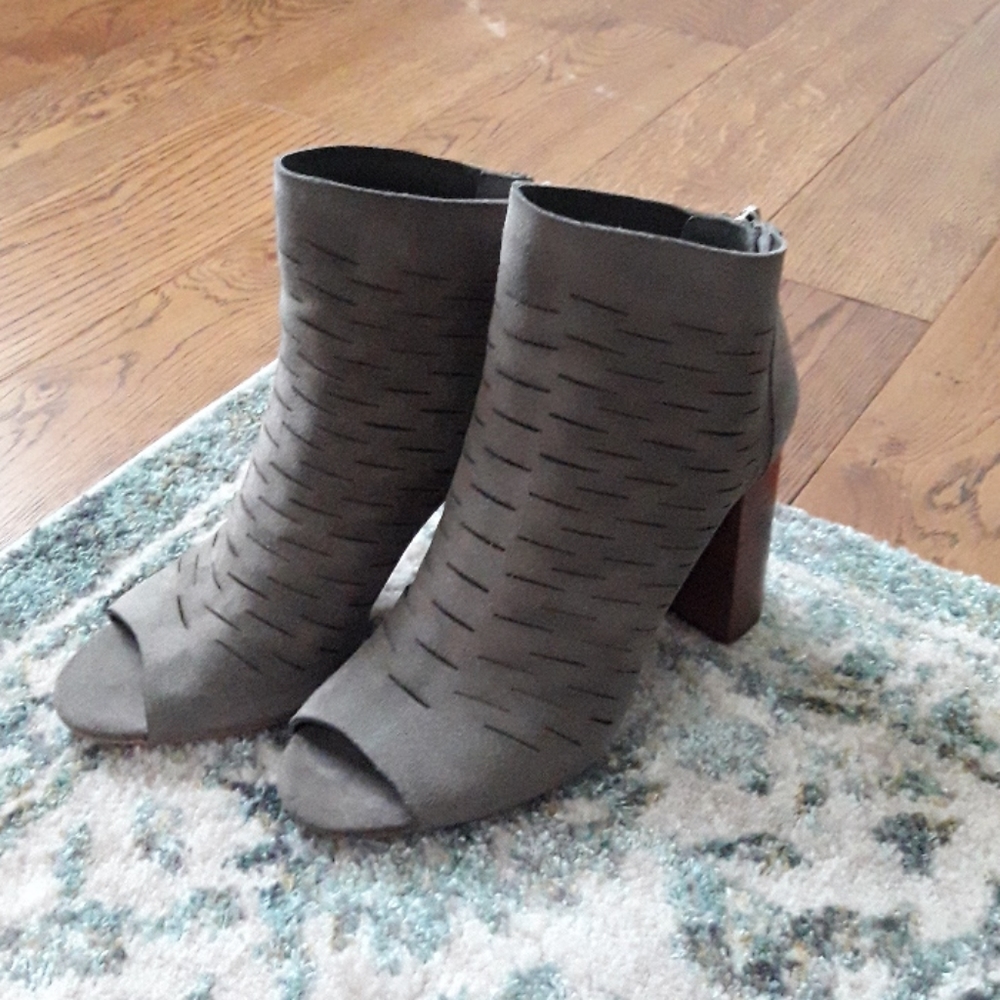 Suede heels sandals 1.State